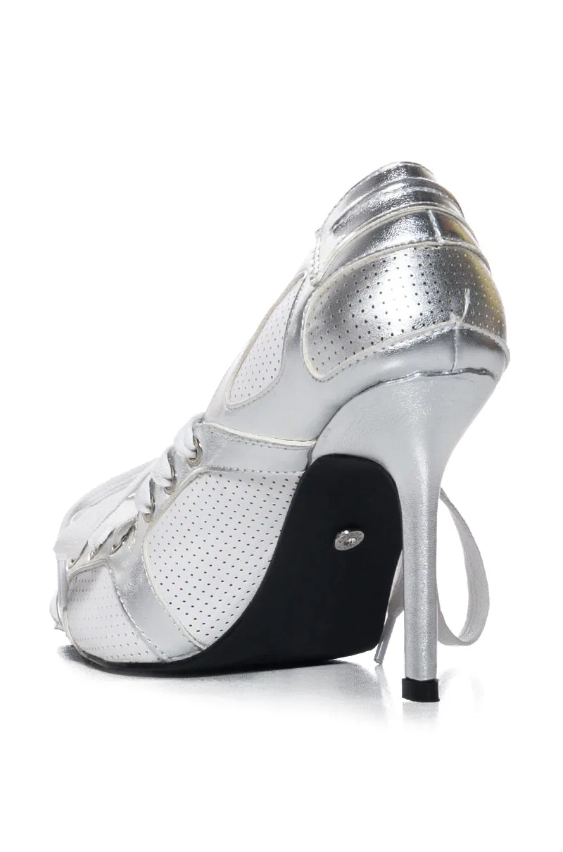 AZALEA WANG FIRST STRING SPORTY PUMP IN SILVER