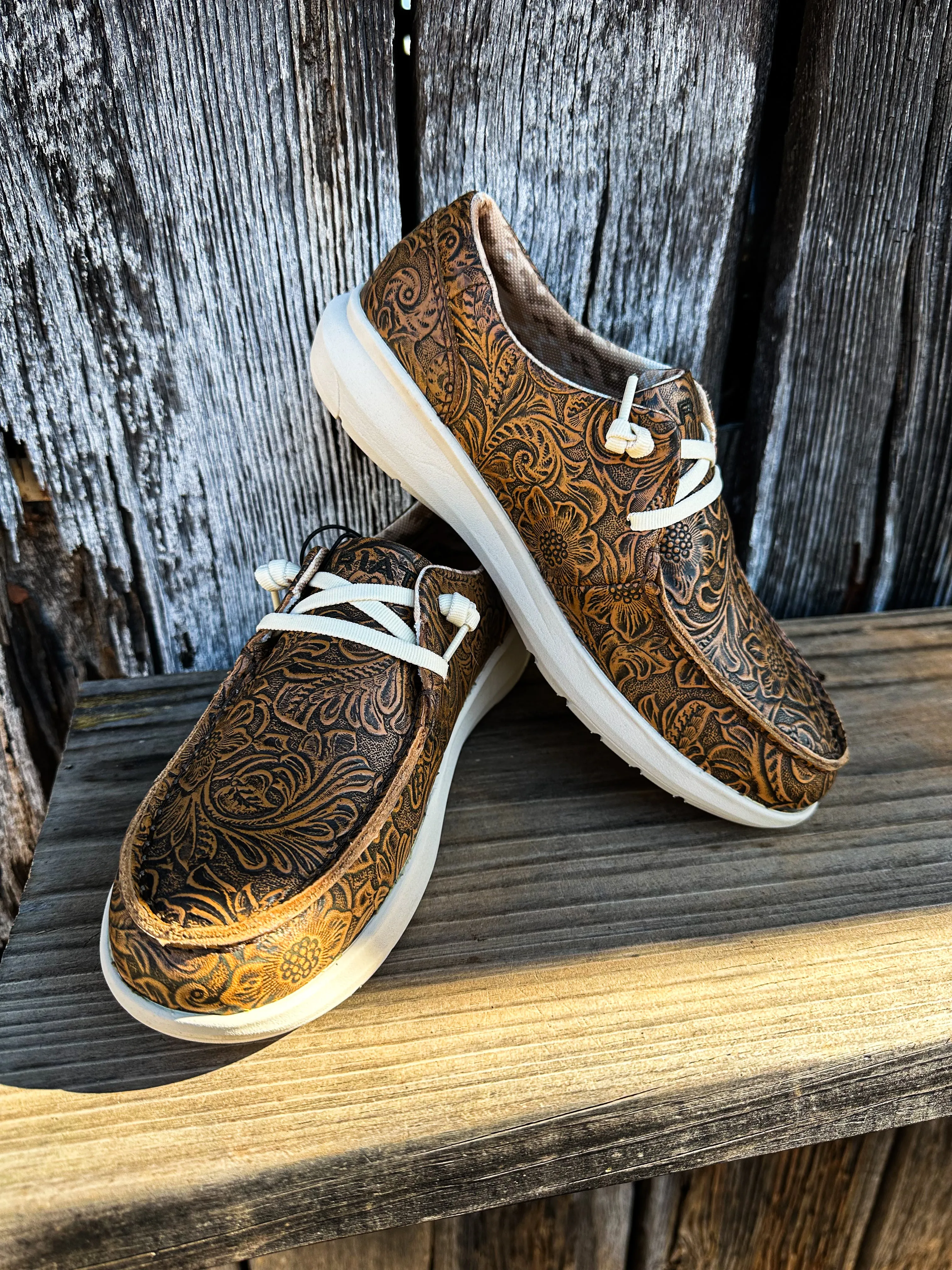 Brown Floral Emboss Ariat Hilo