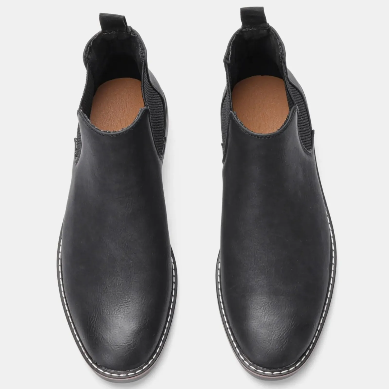 Chelsea boots for men with comfortable insole and non-slip sole