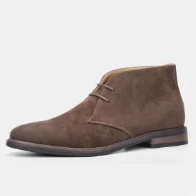 Elegant suede chukka boots for men, classic casual shoes