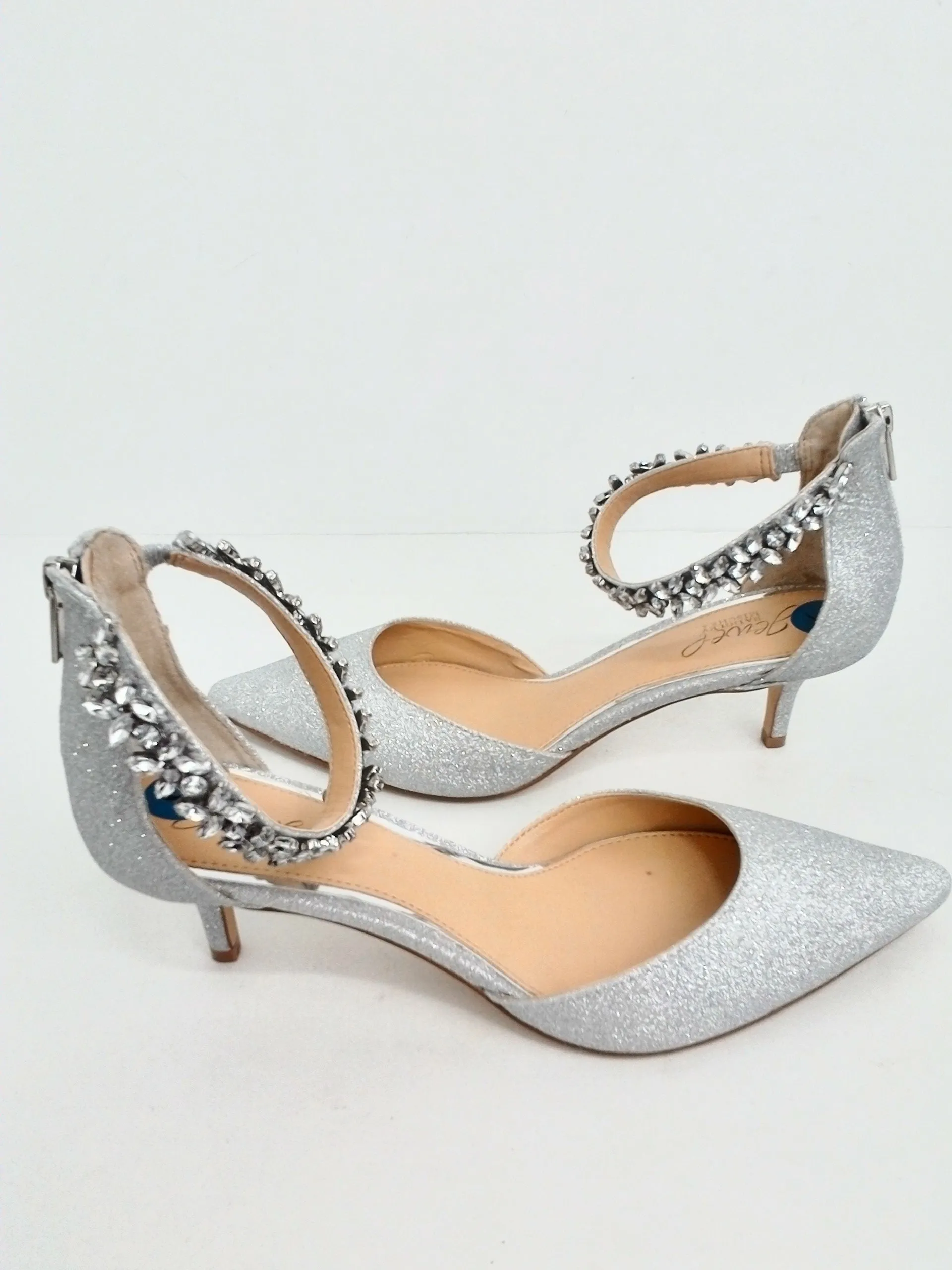 Jewel Badgley Mischka Women's Silver Pumps Size 9