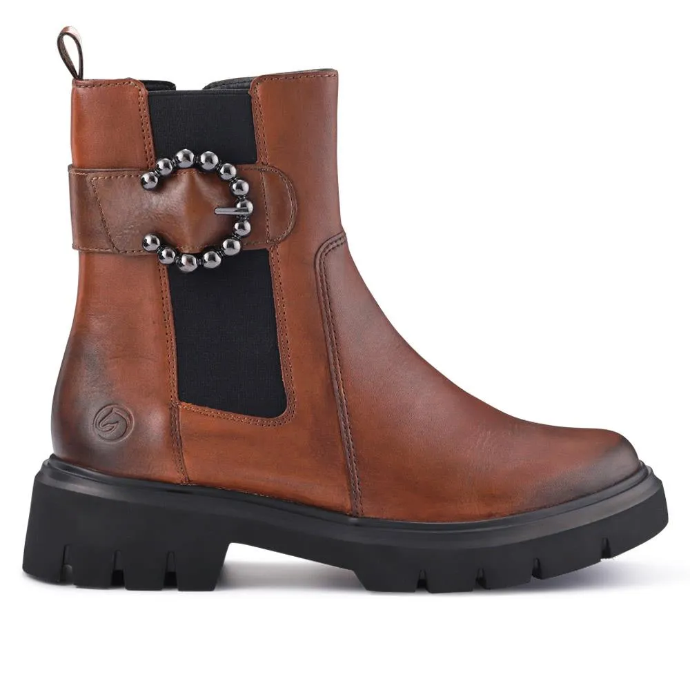 Leather Buckle-Detailed Ankle Boots - DRS40511 / 326 358