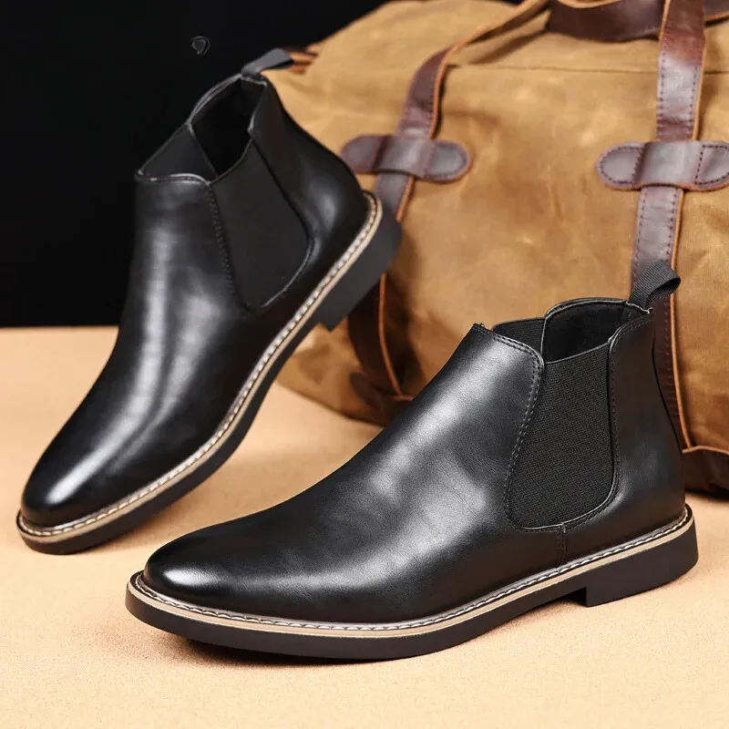 Men's Classic Glossy Chelsea Boots | Ideal for All Seasons