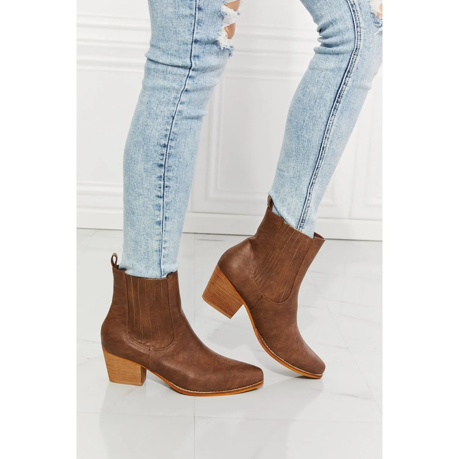 The Brown Stacked Heel Western Chelsea Boot