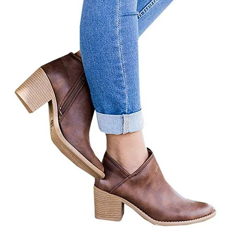 Vegan Leather Elegant Boots with Heel for Women | Ideal for Everyday Wear