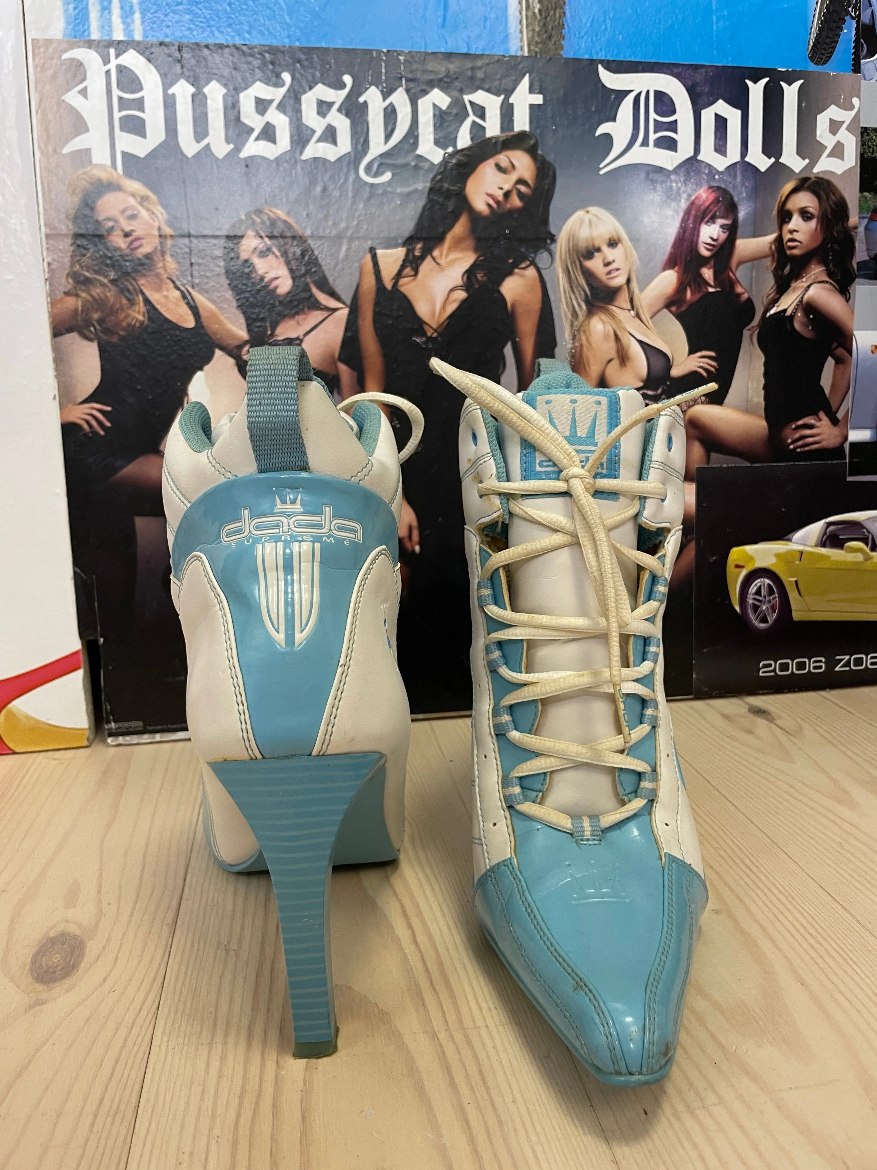 vintage dada supreme sporty pointed heels