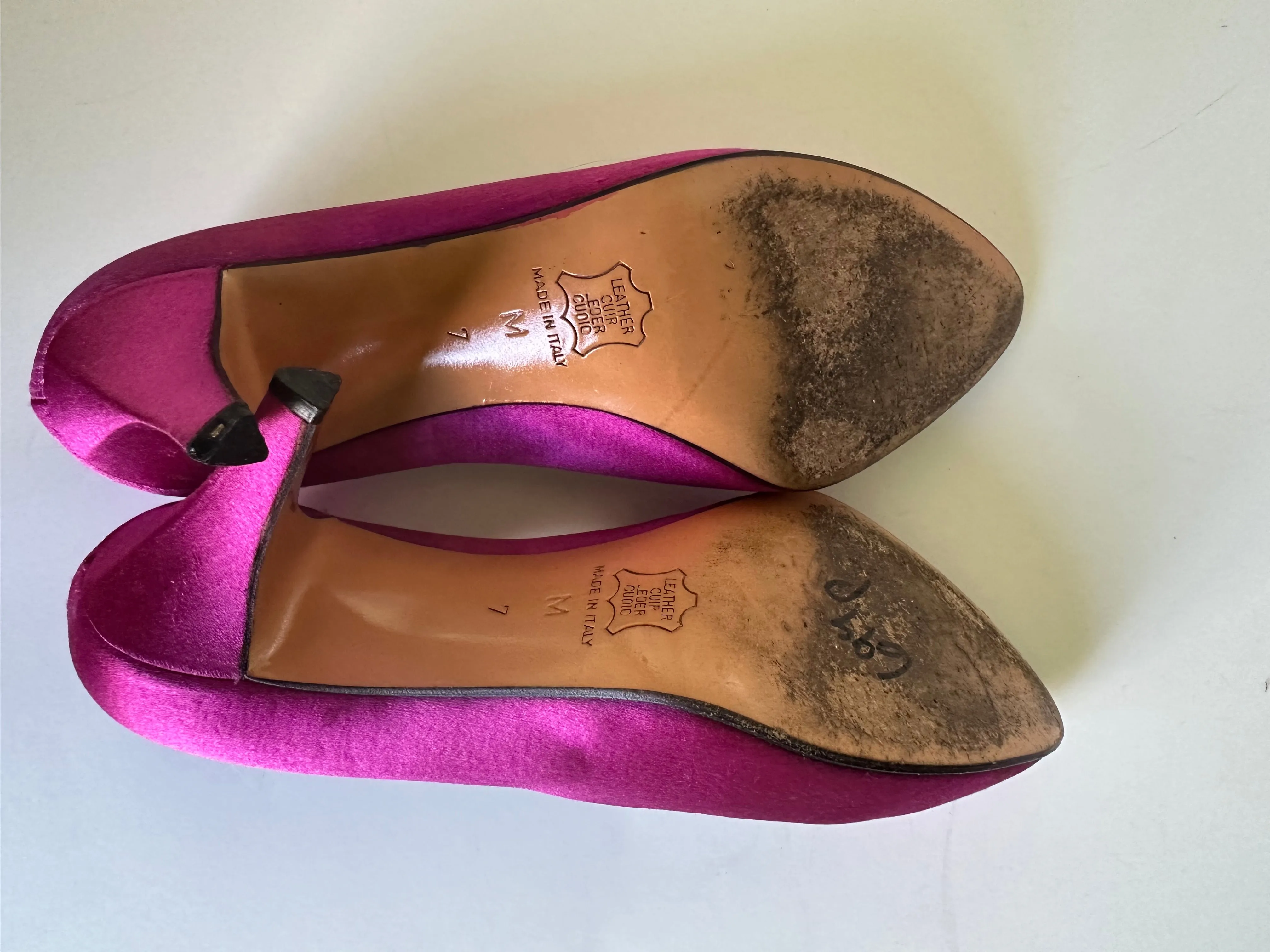 YVES SAINT LAURENT Vintage Pointed Toe Hot Pink Satin Pump~Size 7M- USED~Custom Dyed made in Italy